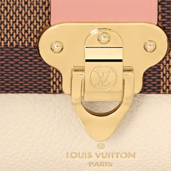 LOUIS VUITTON VAVIN CHAIN WALLET - Picture 6 of 6